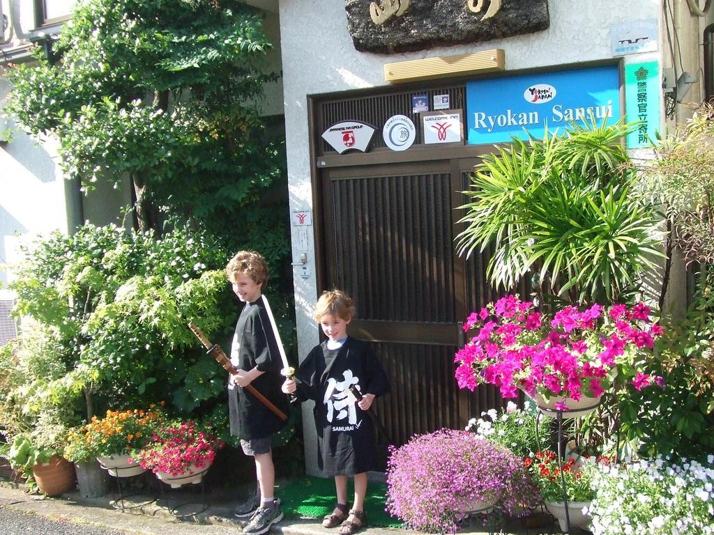 Sansui Ryokan Hiroshima Buitenkant foto